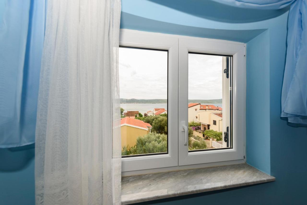 Apartments Golubic スヴェティ・ペタル エクステリア 写真